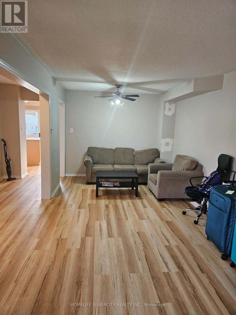 81 Beaconsfield Avenue, Brampton, Ontario  L6Y 4S1 - Photo 2 - W12724970