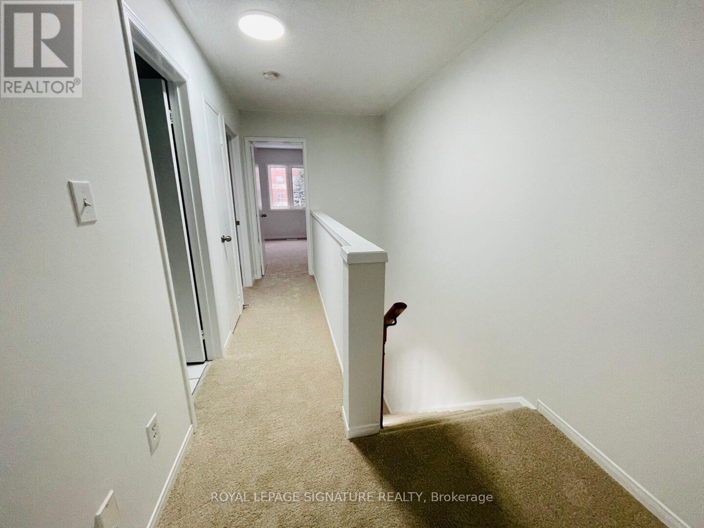 91 - 689 Four Winds Way, Mississauga, Ontario  L5R 4C5 - Photo 5 - W12725114