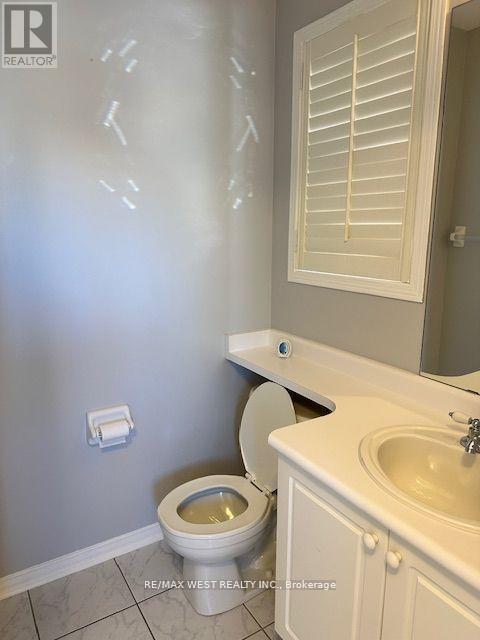 36 Senator Way, Caledon, Ontario  L7E 2R9 - Photo 8 - W12725146