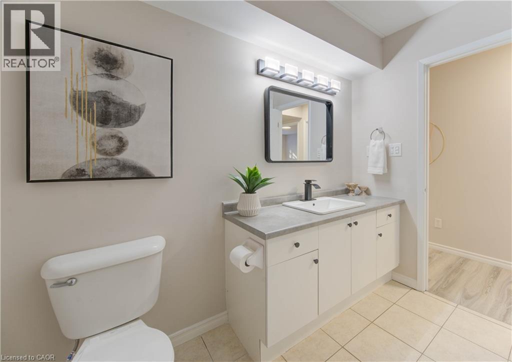 12 Holborn Drive Unit# E33, Kitchener, Ontario  N2A 0A4 - Photo 10 - 40800627