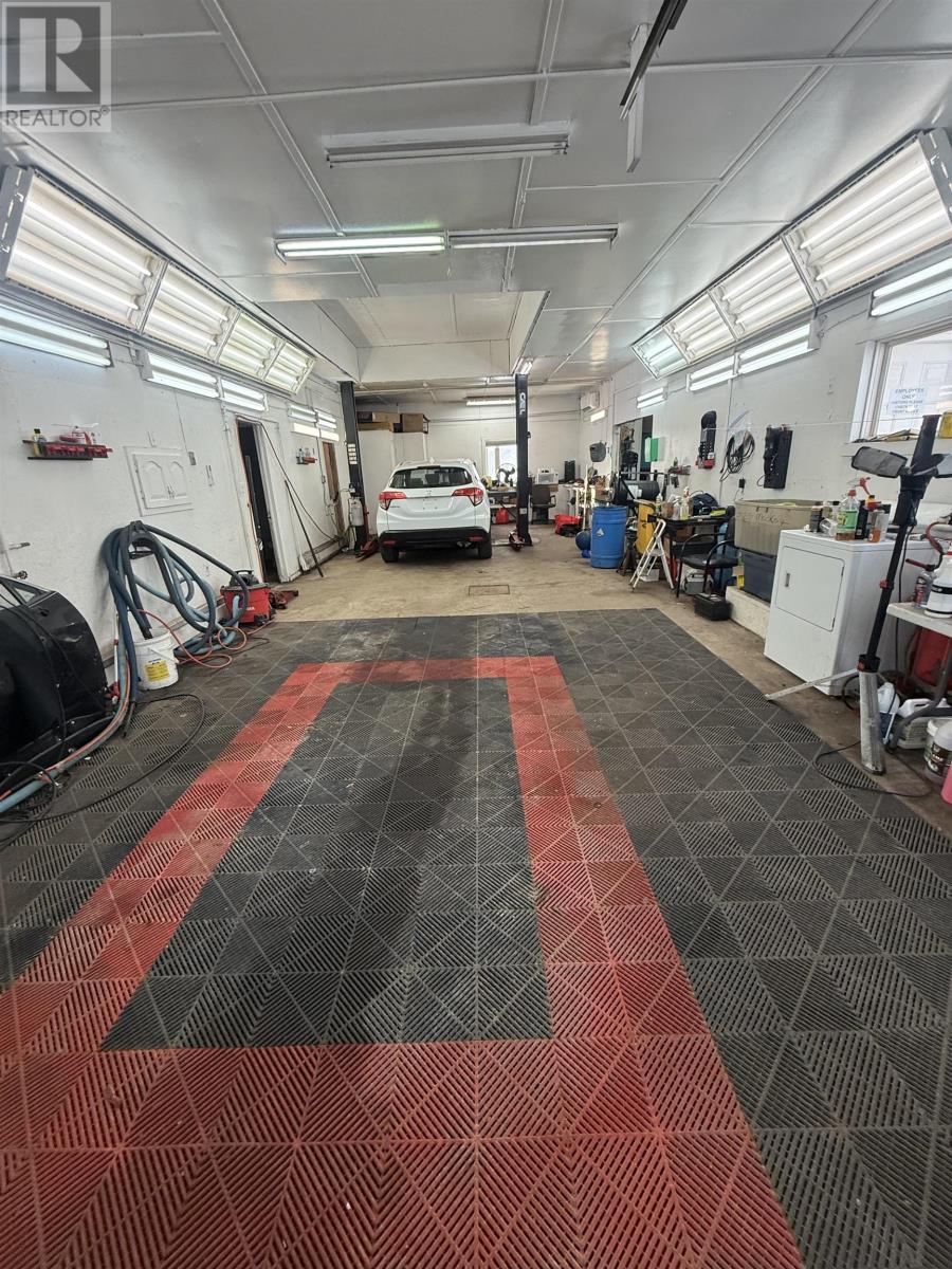 40 Grant Street, Charlottetown, Prince Edward Island  C1C 0H5 - Photo 3 - 202601428