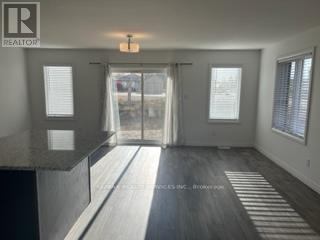 15 Roper Place, Kitchener, Ontario  N2R 1R2 - Photo 6 - X12725064