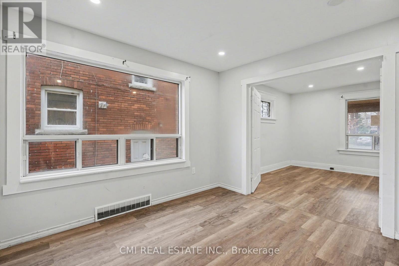 4824 Fourth Avenue, Niagara Falls, Ontario  L2E 4P1 - Photo 11 - X12725088