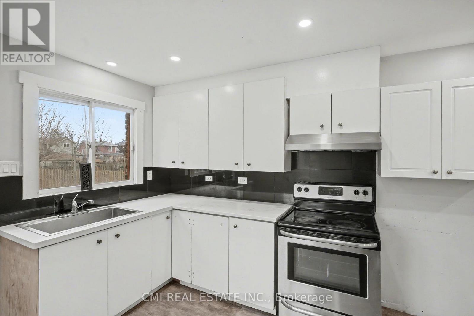 4824 Fourth Avenue, Niagara Falls, Ontario  L2E 4P1 - Photo 18 - X12725088