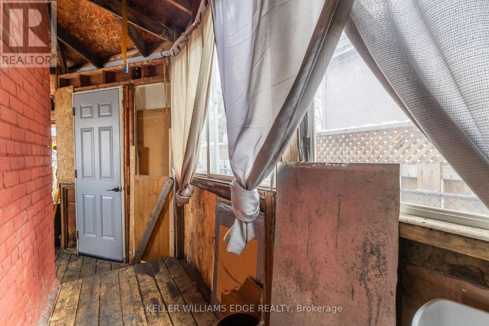 24 Fullerton Avenue, Hamilton, Ontario  L8L 6G8 - Photo 32 - X12725098