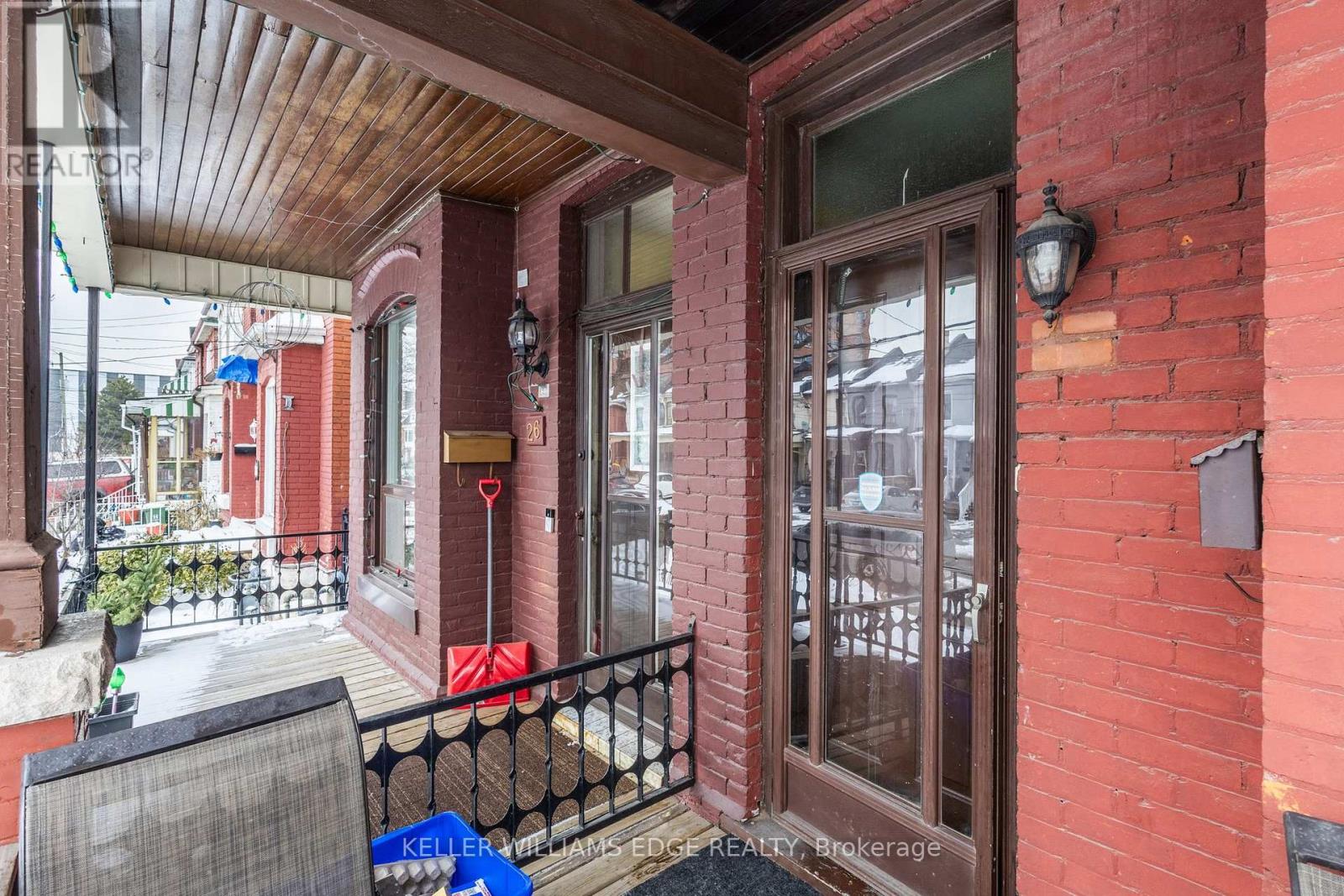 24 Fullerton Avenue, Hamilton, Ontario  L8L 6G8 - Photo 5 - X12725098