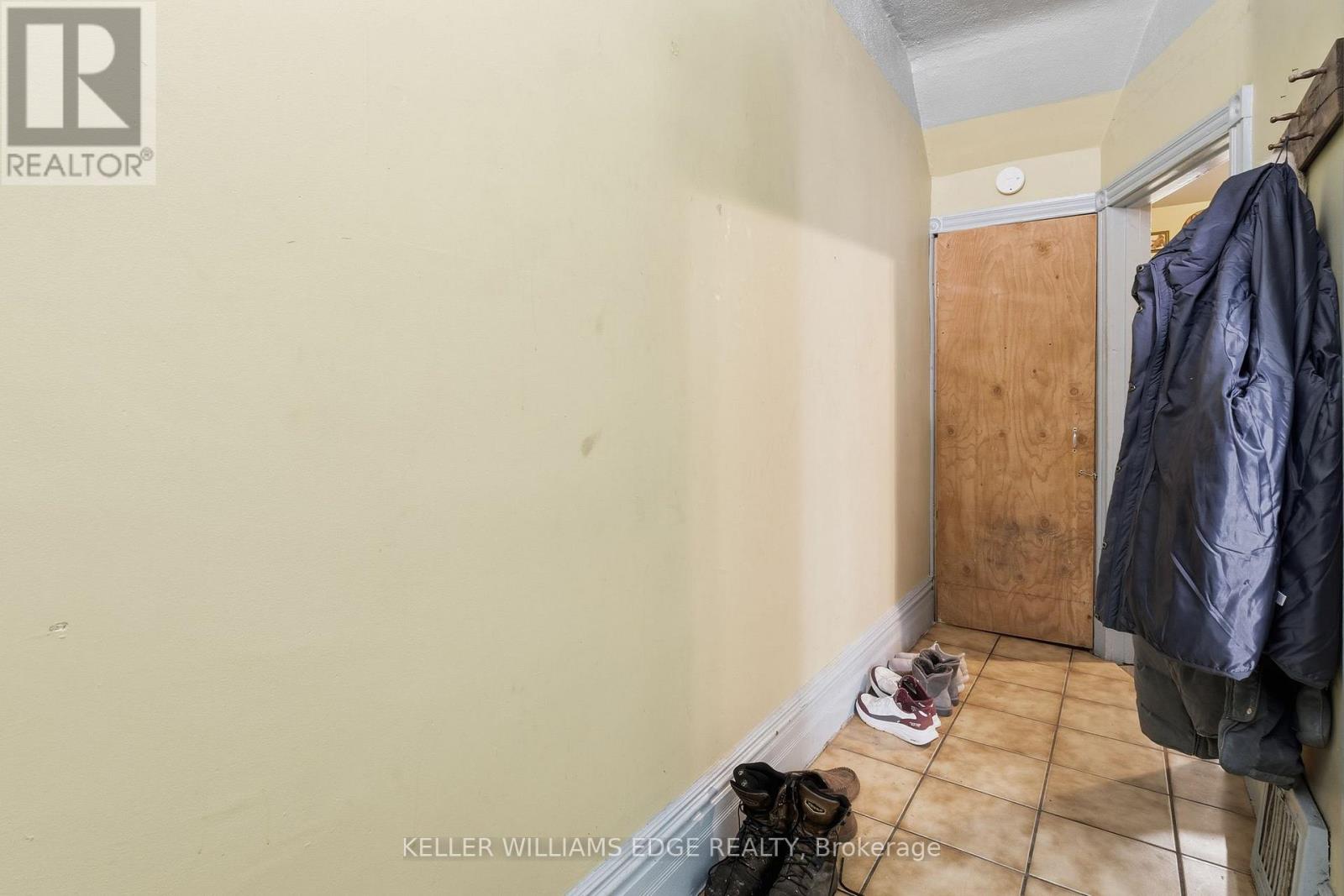 24 Fullerton Avenue, Hamilton, Ontario  L8L 6G8 - Photo 8 - X12725098