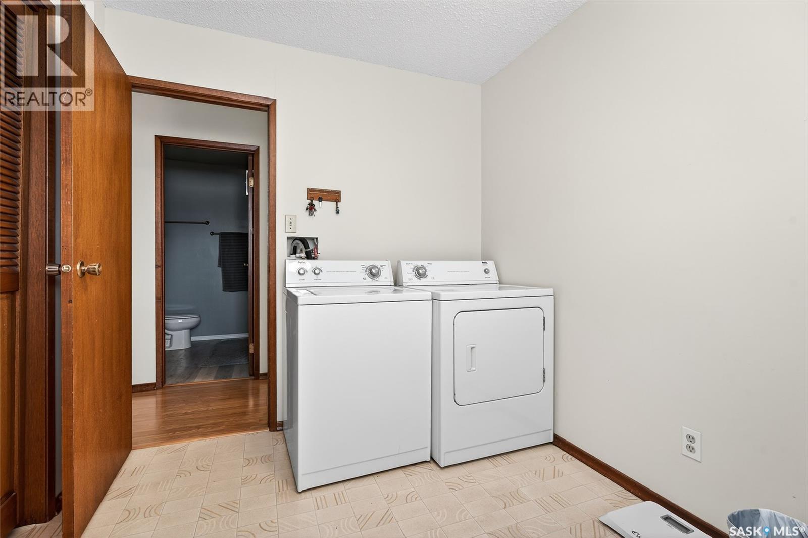 45 Blue Sage Drive, Moose Jaw, Saskatchewan  S6J 1A5 - Photo 35 - SK027305