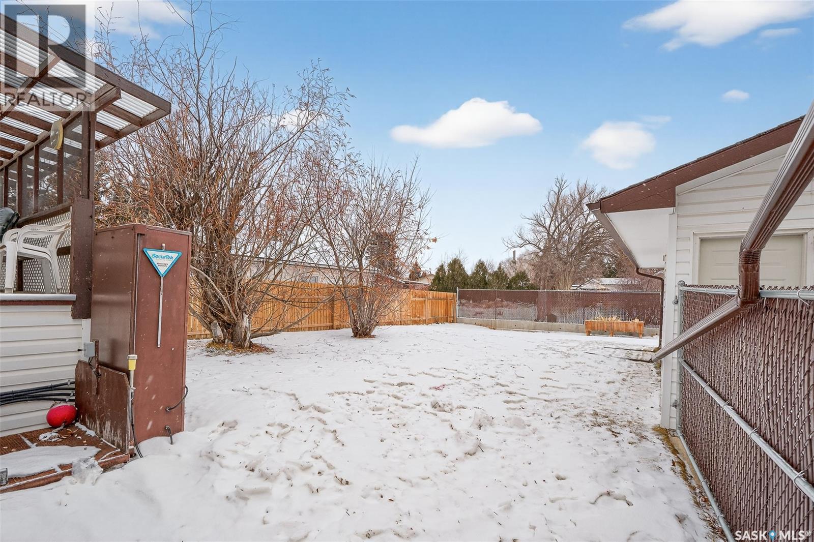 45 Blue Sage Drive, Moose Jaw, Saskatchewan  S6J 1A5 - Photo 37 - SK027305