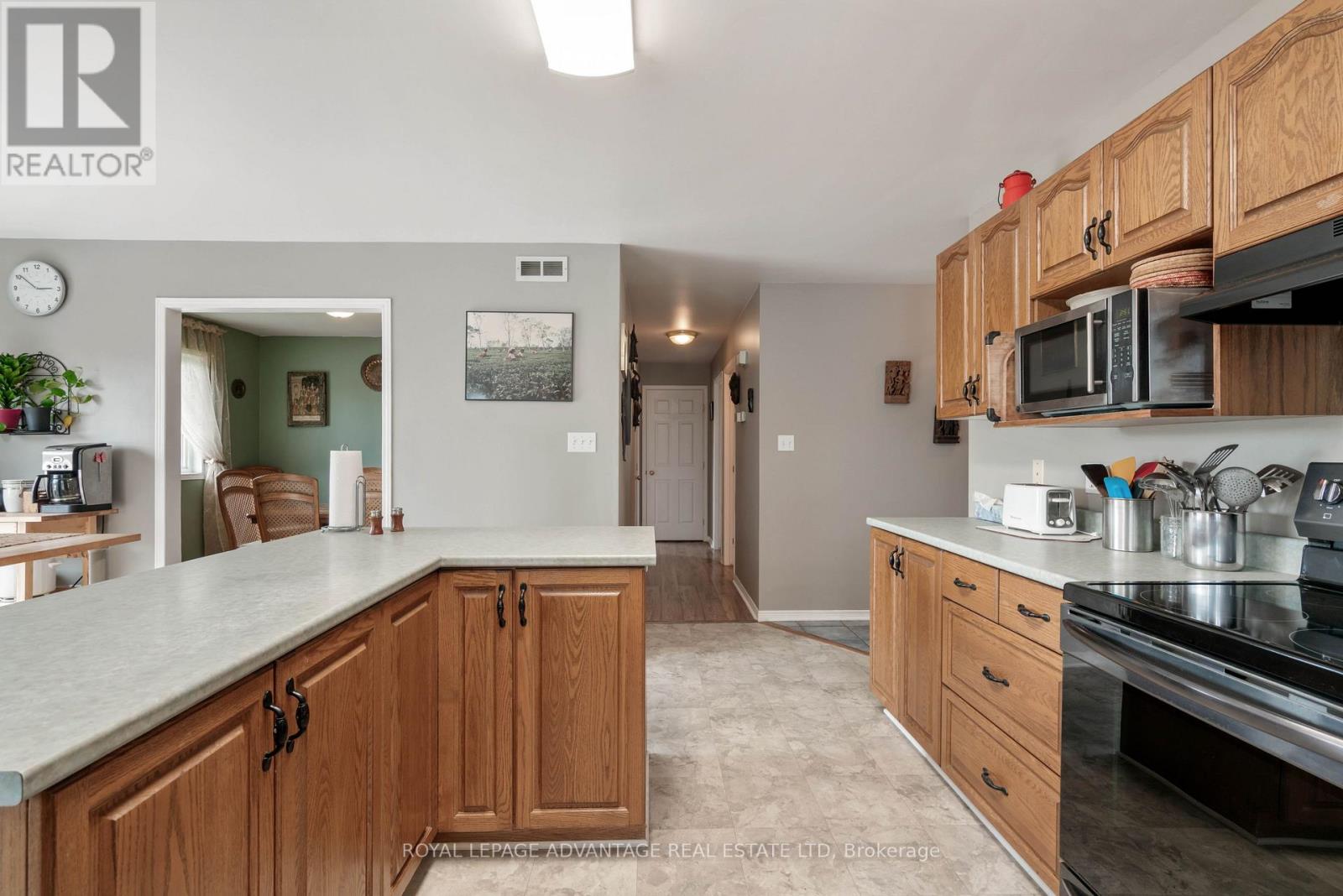 264 Glenwood Crescent, Smiths Falls, Ontario  K7A 5L1 - Photo 16 - X12101143