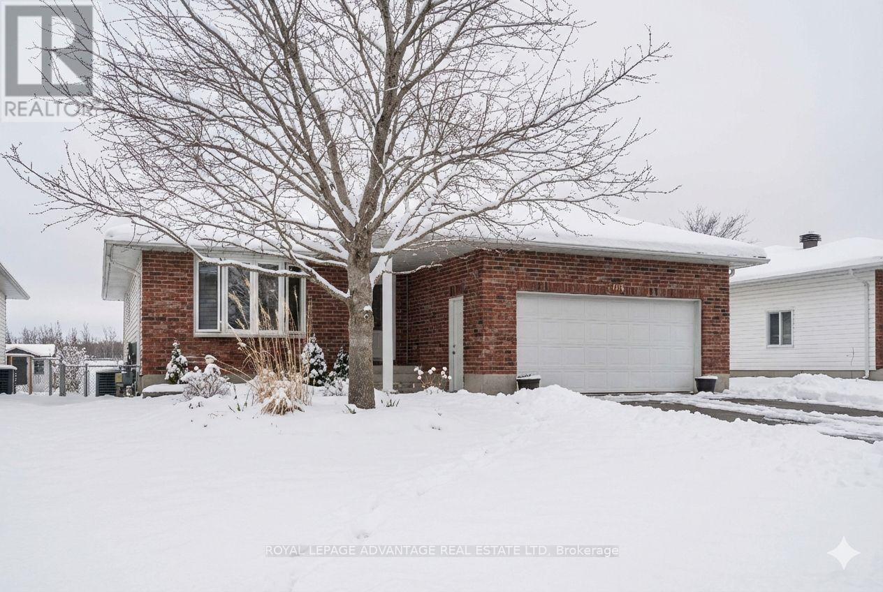 264 GLENWOOD CRESCENT, Smiths Falls, Ontario