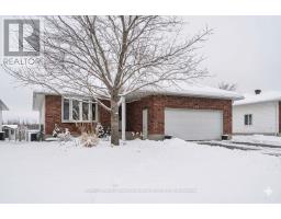 264 GLENWOOD CRESCENT, Smiths Falls, Ontario