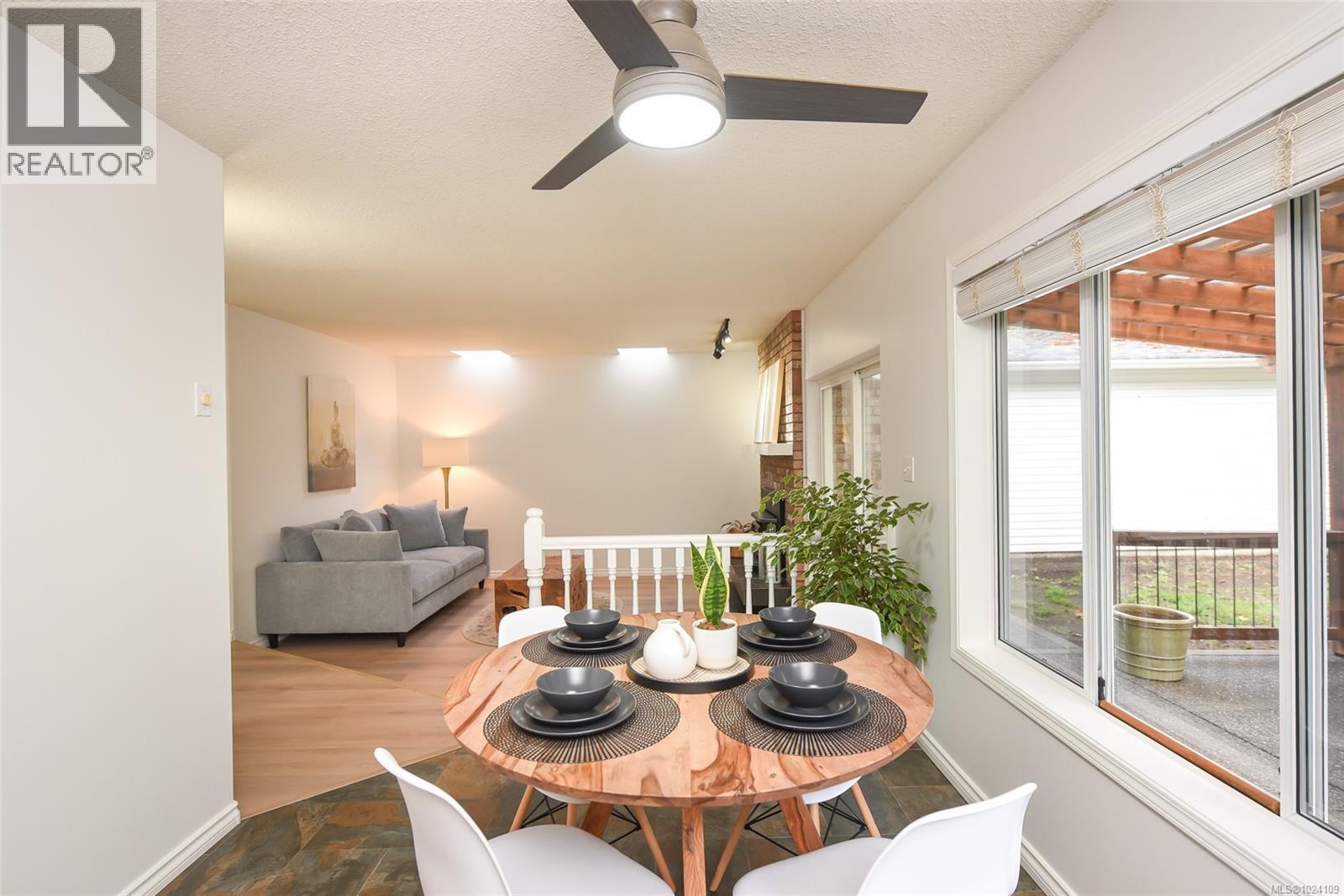 8868 Erickson Pl, Black Creek, British Columbia  V9J 1H9 - Photo 3 - 1024109