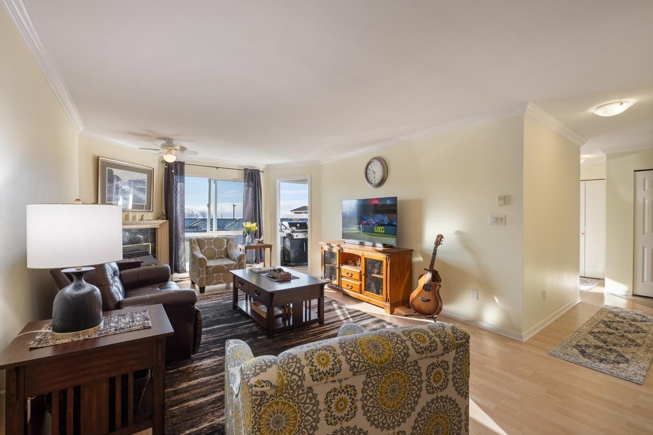 312 15875 Marine Drive, White Rock, British Columbia  V4B 5J2 - Photo 9 - R3082540