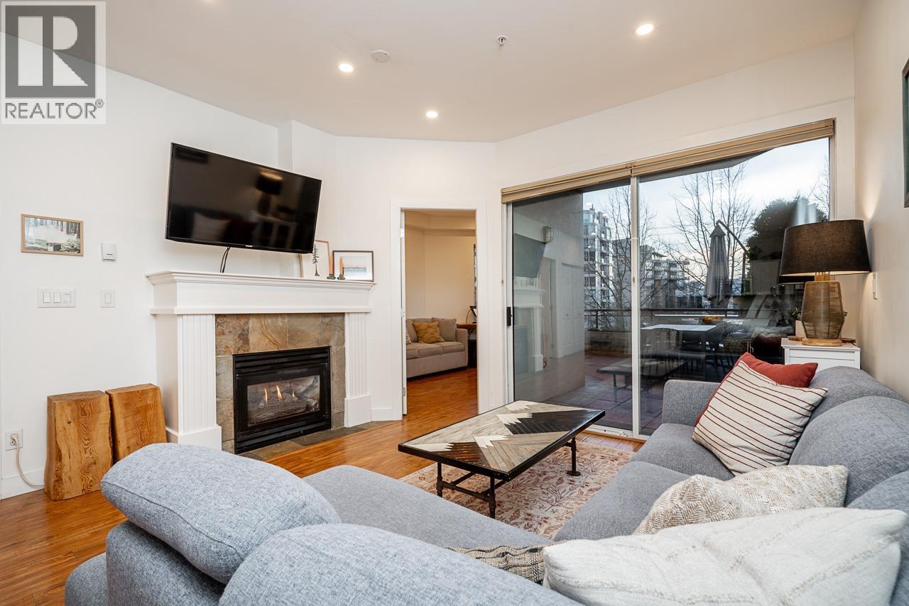 202 131 W 3rd Street, North Vancouver, British Columbia  V7M 1E7 - Photo 8 - R3082586