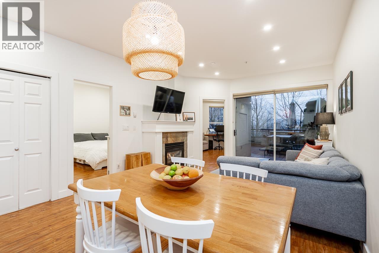 202 131 W 3rd Street, North Vancouver, British Columbia  V7M 1E7 - Photo 5 - R3082586