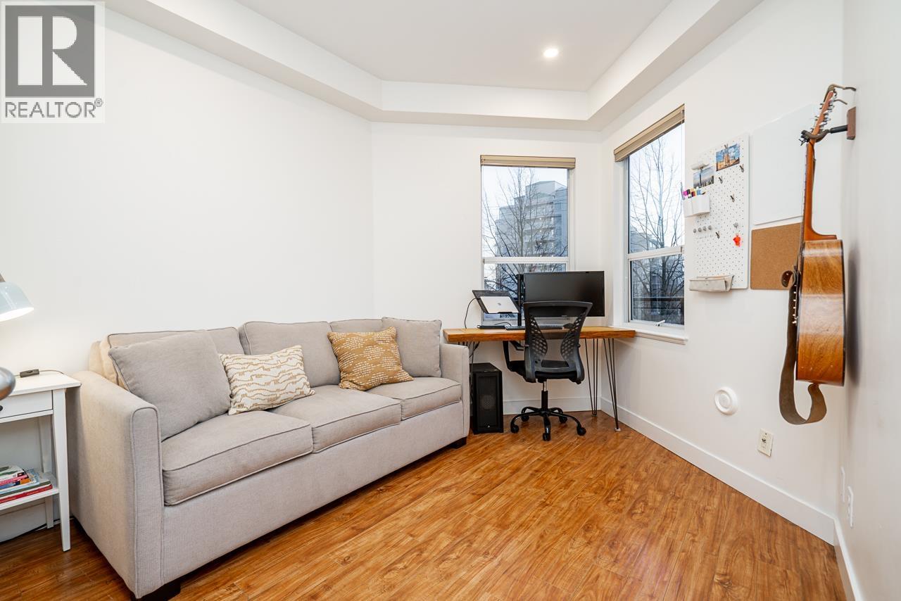 202 131 W 3rd Street, North Vancouver, British Columbia  V7M 1E7 - Photo 25 - R3082586