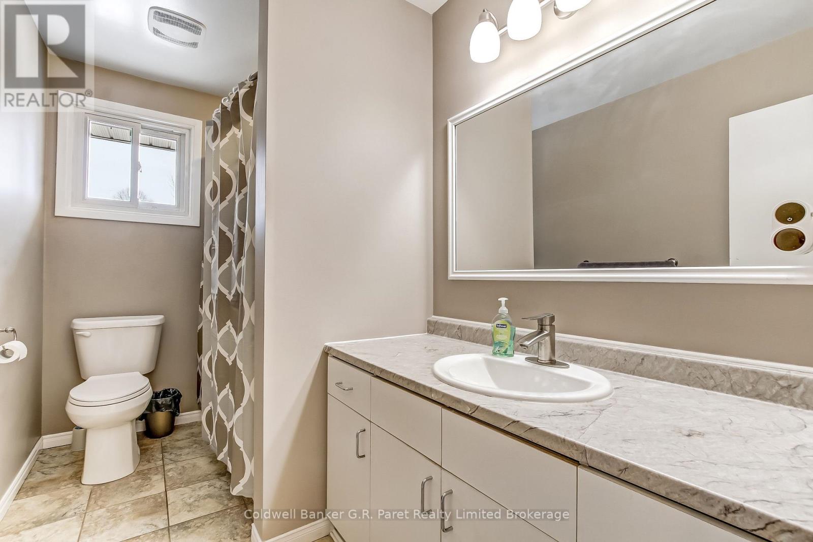 1543 Aldersbrook Road, London North, Ontario  N6G 2Z1 - Photo 12 - X12708286