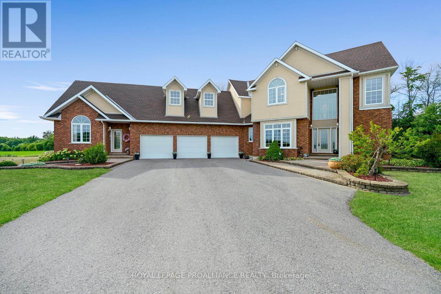 3560/3562 WEIR ROAD, Edwardsburgh/Cardinal, Ontario