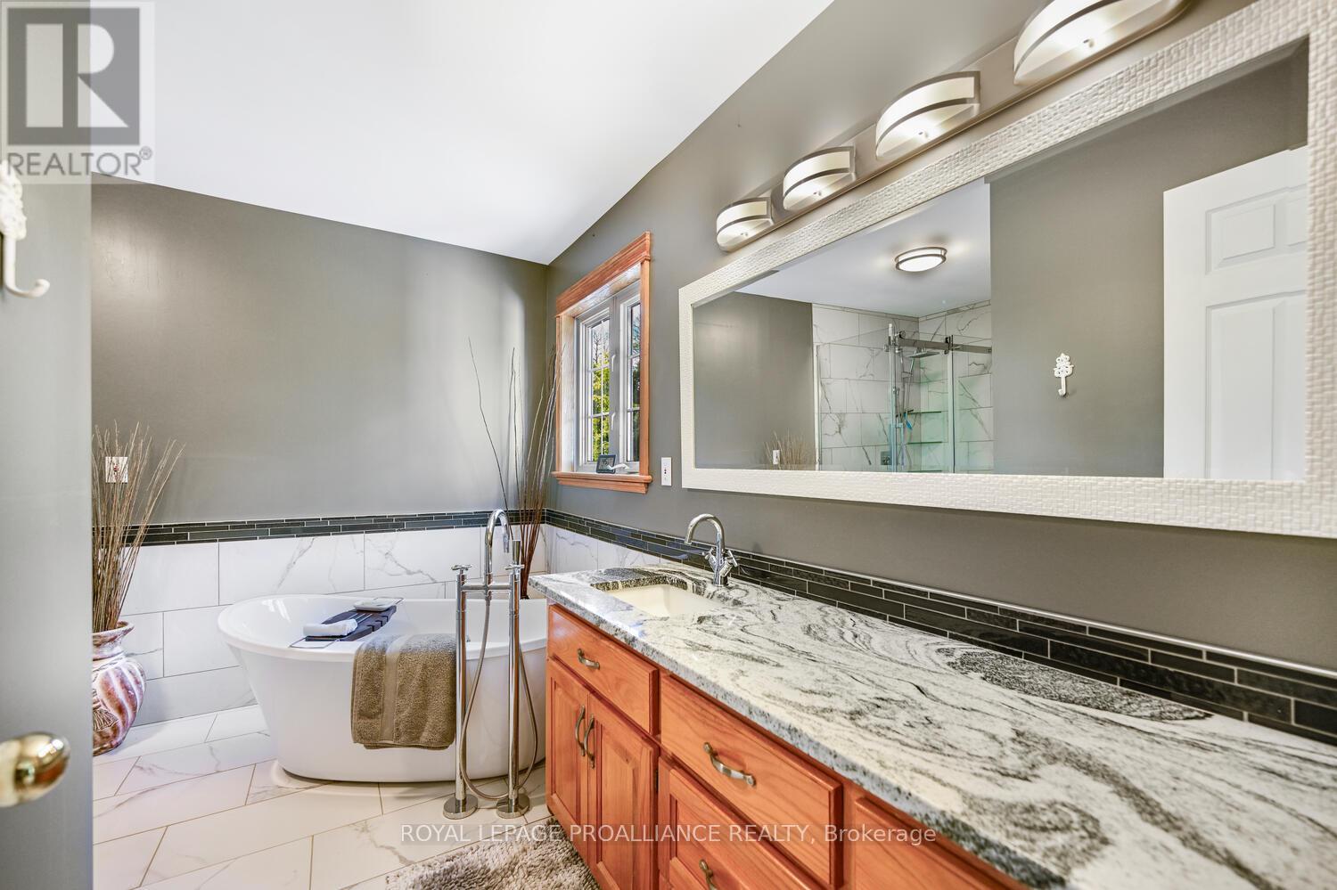 3560/3562 Weir Road, Edwardsburgh/cardinal, Ontario K0E 1X0 - Photo 25 - X12725162