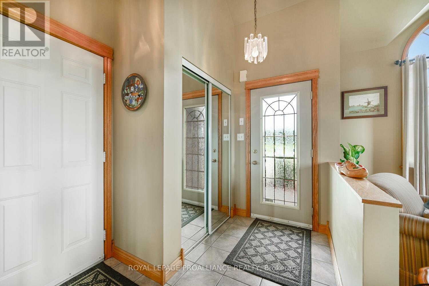 3560/3562 Weir Road, Edwardsburgh/cardinal, Ontario K0E 1X0 - Photo 37 - X12725162