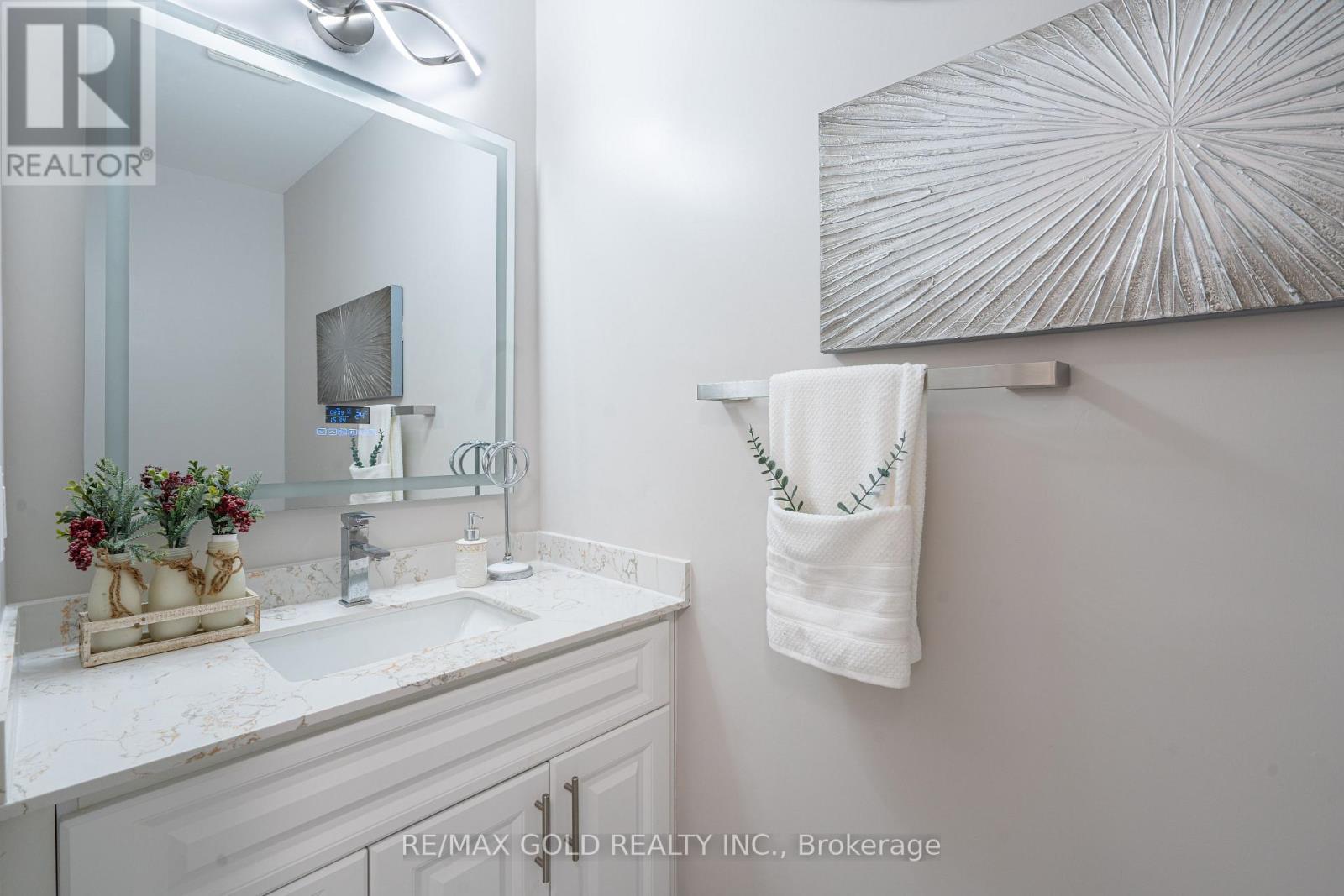 10 Leopard Gate, Brampton, Ontario  L6R 2E5 - Photo 14 - W12716794