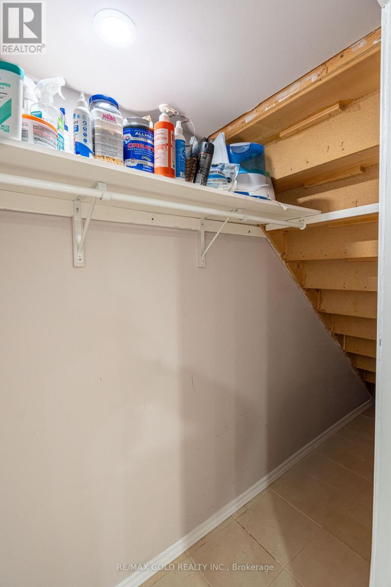 10 Leopard Gate, Brampton, Ontario  L6R 2E5 - Photo 44 - W12716794