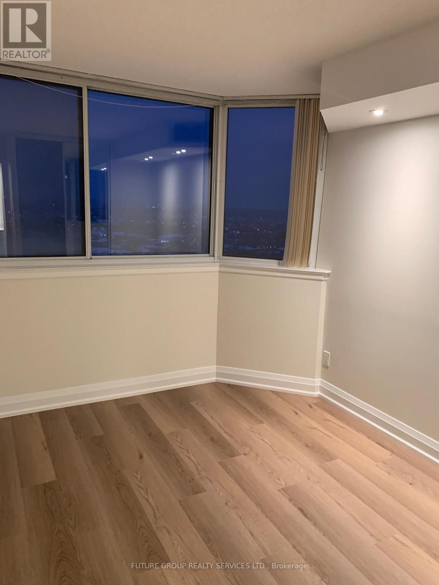 1204 - 880 Dundas Street W, Mississauga, Ontario  L5C 4H3 - Photo 6 - W12717540