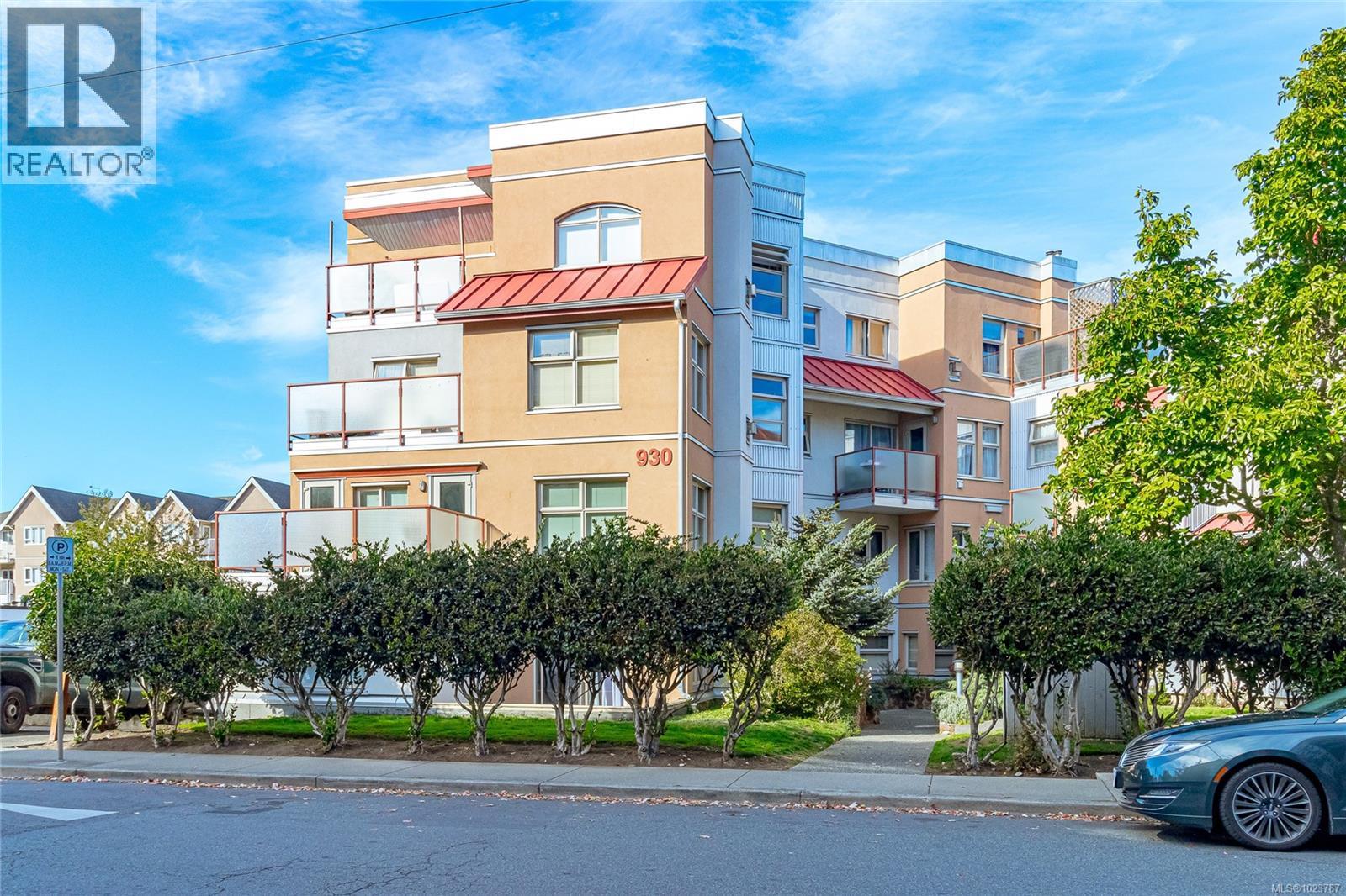 10 930 North Park St, Victoria, British Columbia  V8T 1C6 - Photo 1 - 1023787