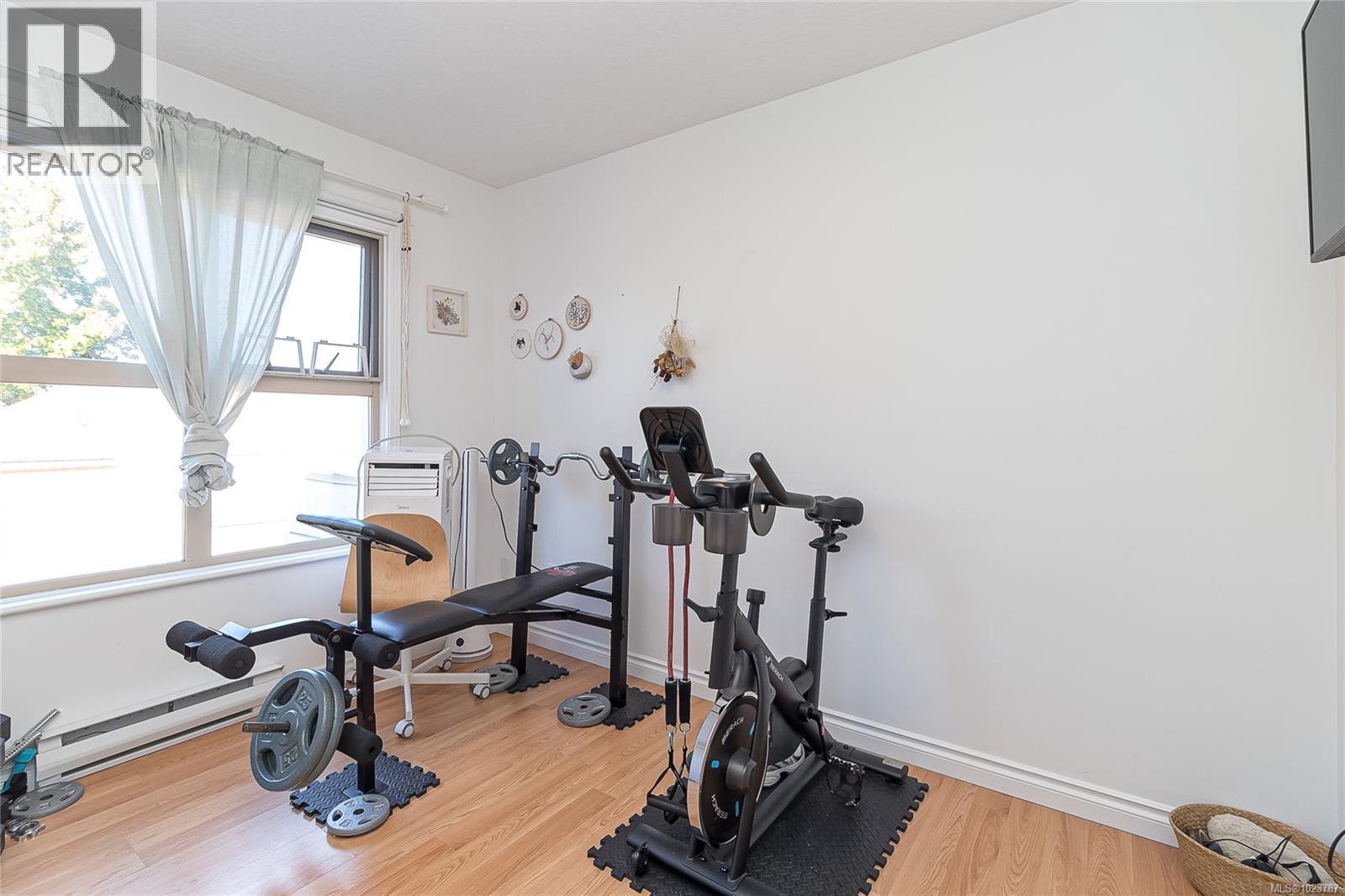 10 930 North Park St, Victoria, British Columbia  V8T 1C6 - Photo 16 - 1023787