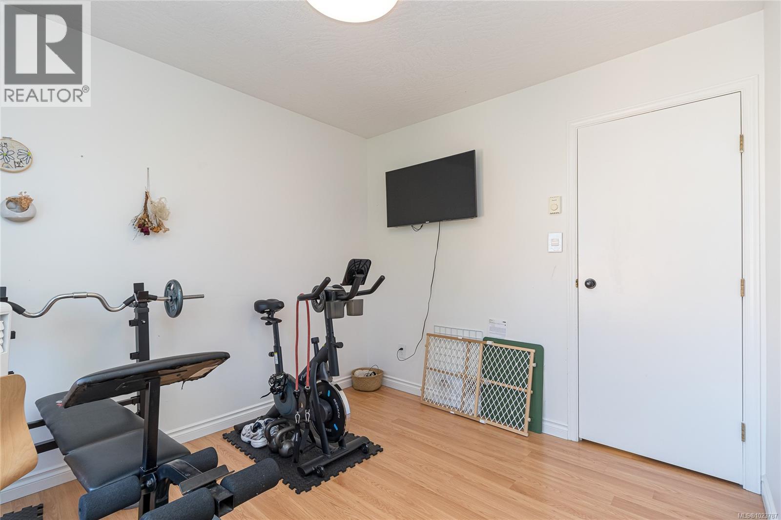 10 930 North Park St, Victoria, British Columbia  V8T 1C6 - Photo 17 - 1023787