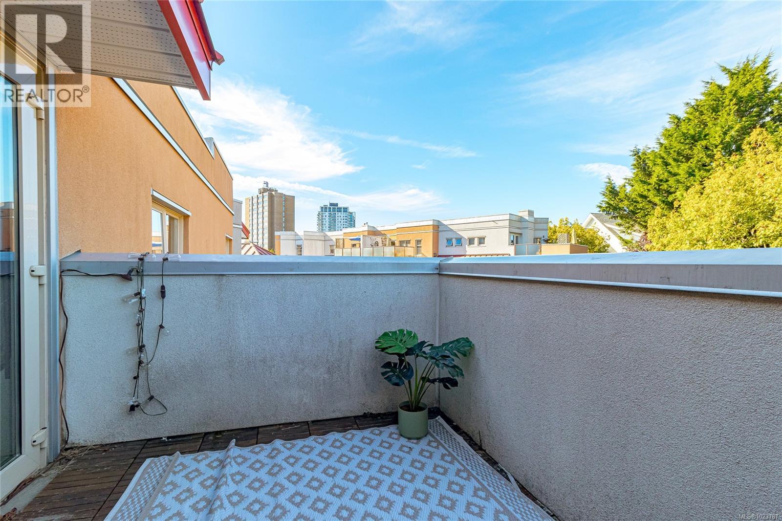 10 930 North Park St, Victoria, British Columbia  V8T 1C6 - Photo 20 - 1023787