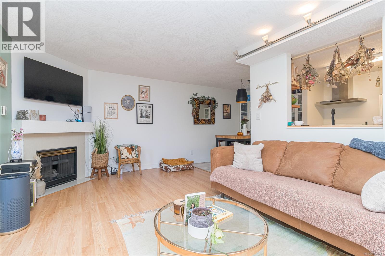 10 930 North Park St, Victoria, British Columbia  V8T 1C6 - Photo 7 - 1023787