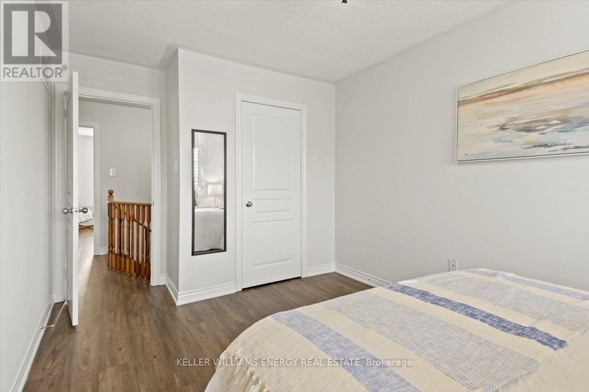 5 Bishopgate Street, Whitby, Ontario  L1P 0A6 - Photo 14 - E12725166