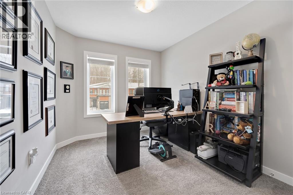 933 Robert Ferrie Drive, Kitchener, Ontario  N2P 0P9 - Photo 16 - 40799699