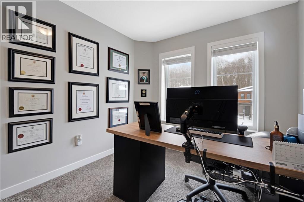 933 Robert Ferrie Drive, Kitchener, Ontario  N2P 0P9 - Photo 17 - 40799699