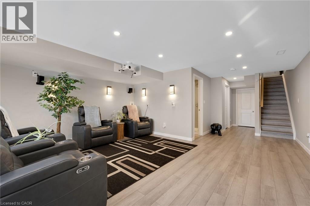 933 Robert Ferrie Drive, Kitchener, Ontario  N2P 0P9 - Photo 31 - 40799699