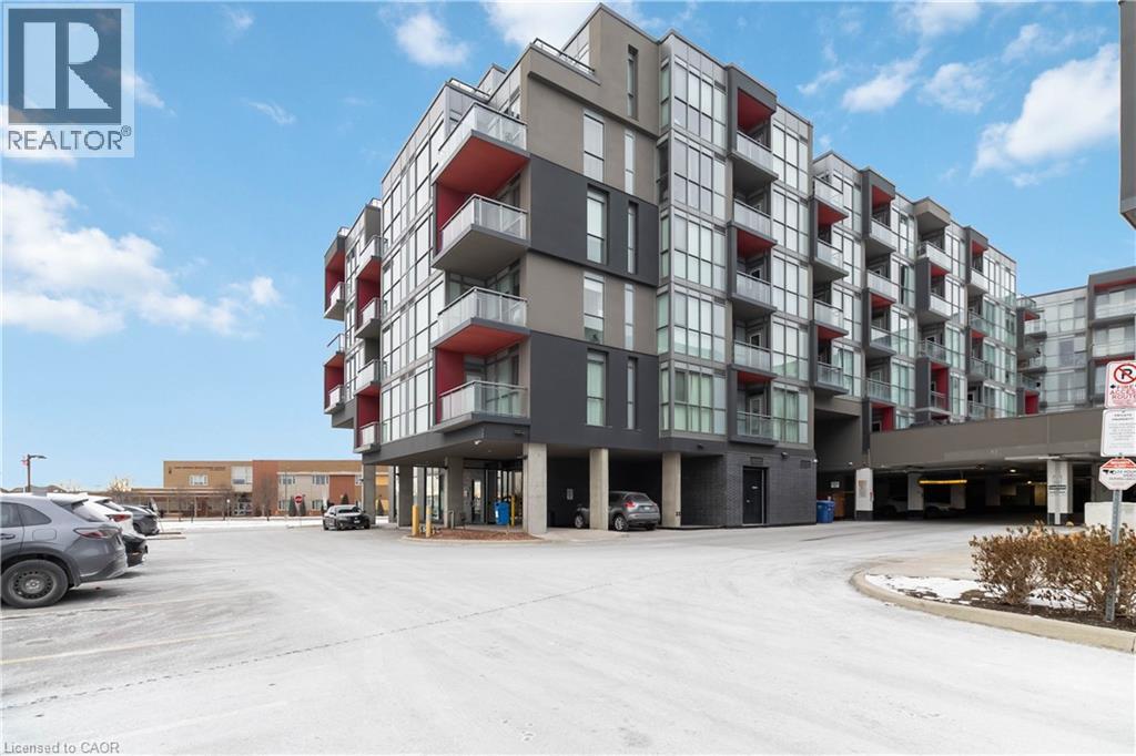 5220 DUNDAS Street Unit# D422, Burlington, Ontario