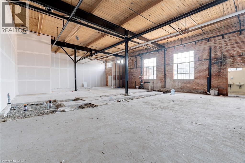 111 Sherwood Drive Unit# 8-9, Brantford, Ontario  N3T 6J9 - Photo 9 - 40800540