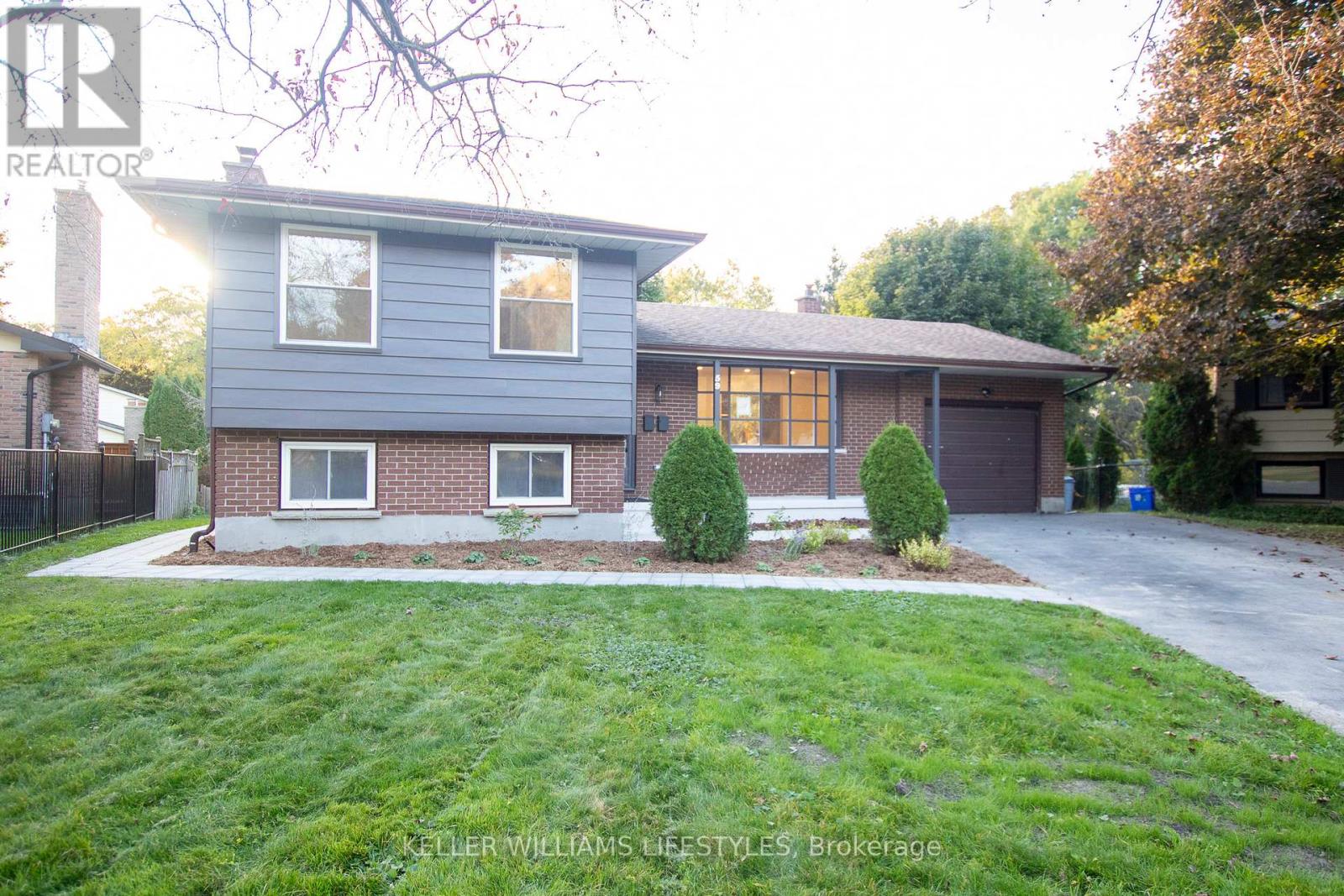 59 HALIBURTON PLACE, London South, Ontario