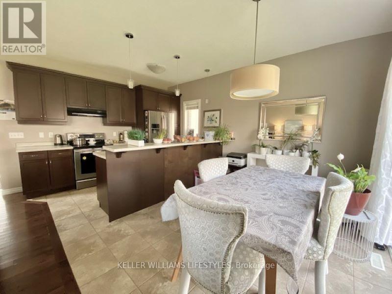 12 - 960 Bitterbush Crescent, London North, Ontario  N9H 0G1 - Photo 5 - X12725180