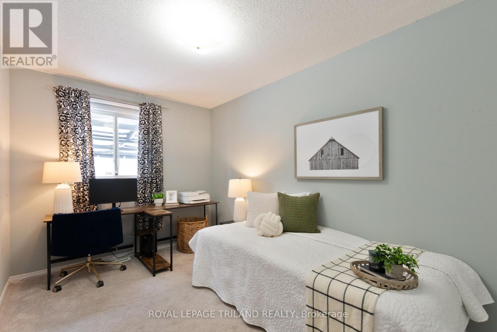 264 Simpson Crescent, London East, Ontario  N5V 5E2 - Photo 21 - X12725184