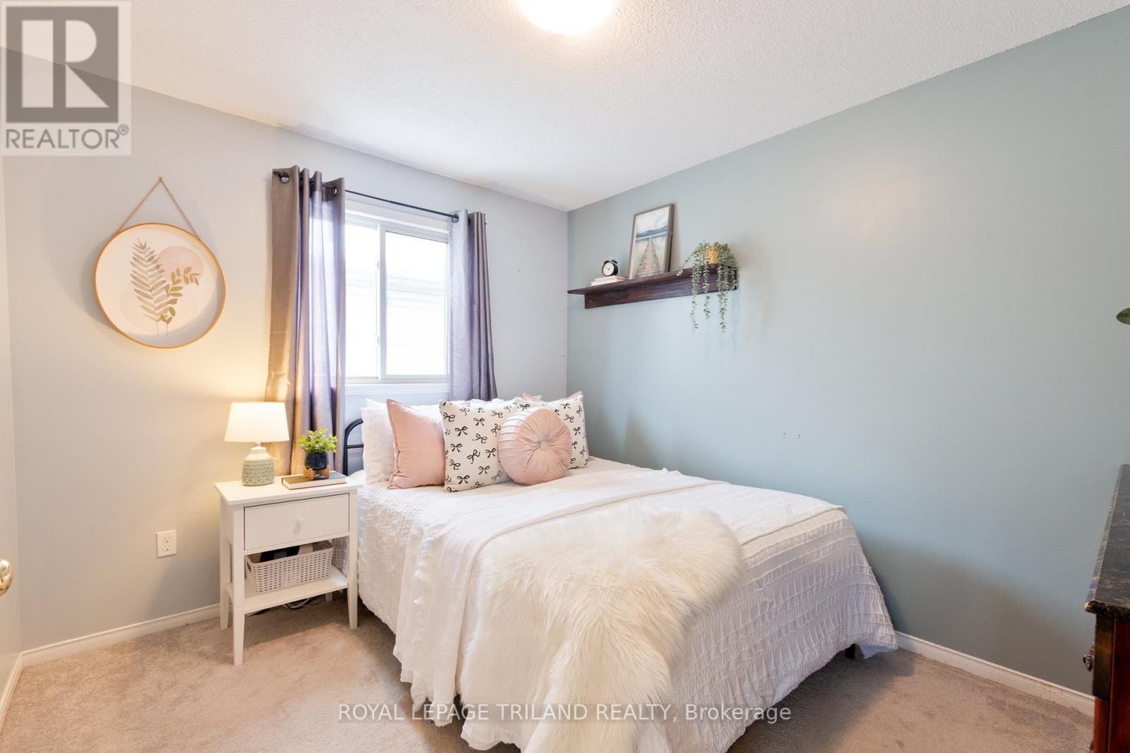 264 Simpson Crescent, London East, Ontario  N5V 5E2 - Photo 23 - X12725184