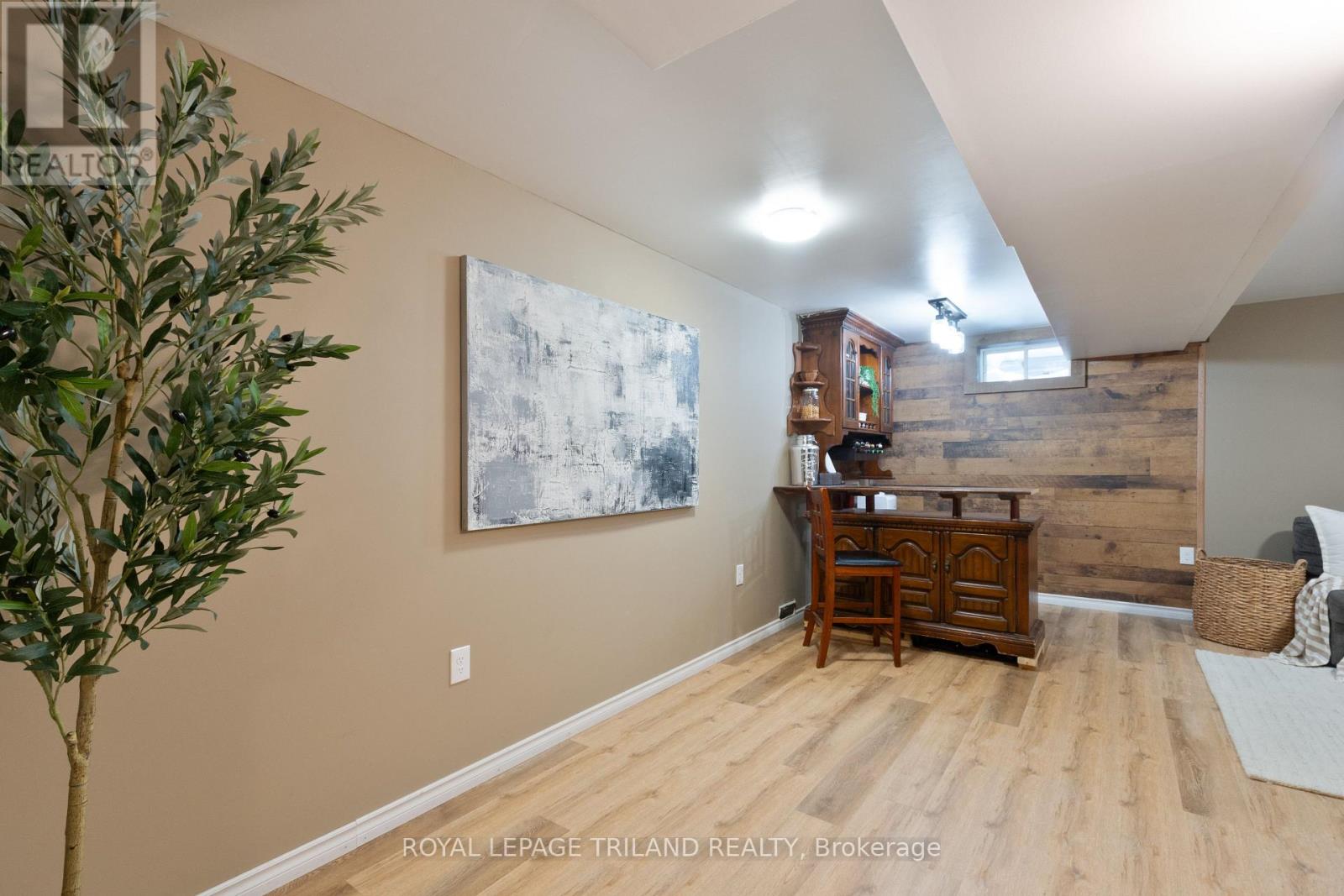 264 Simpson Crescent, London East, Ontario  N5V 5E2 - Photo 28 - X12725184