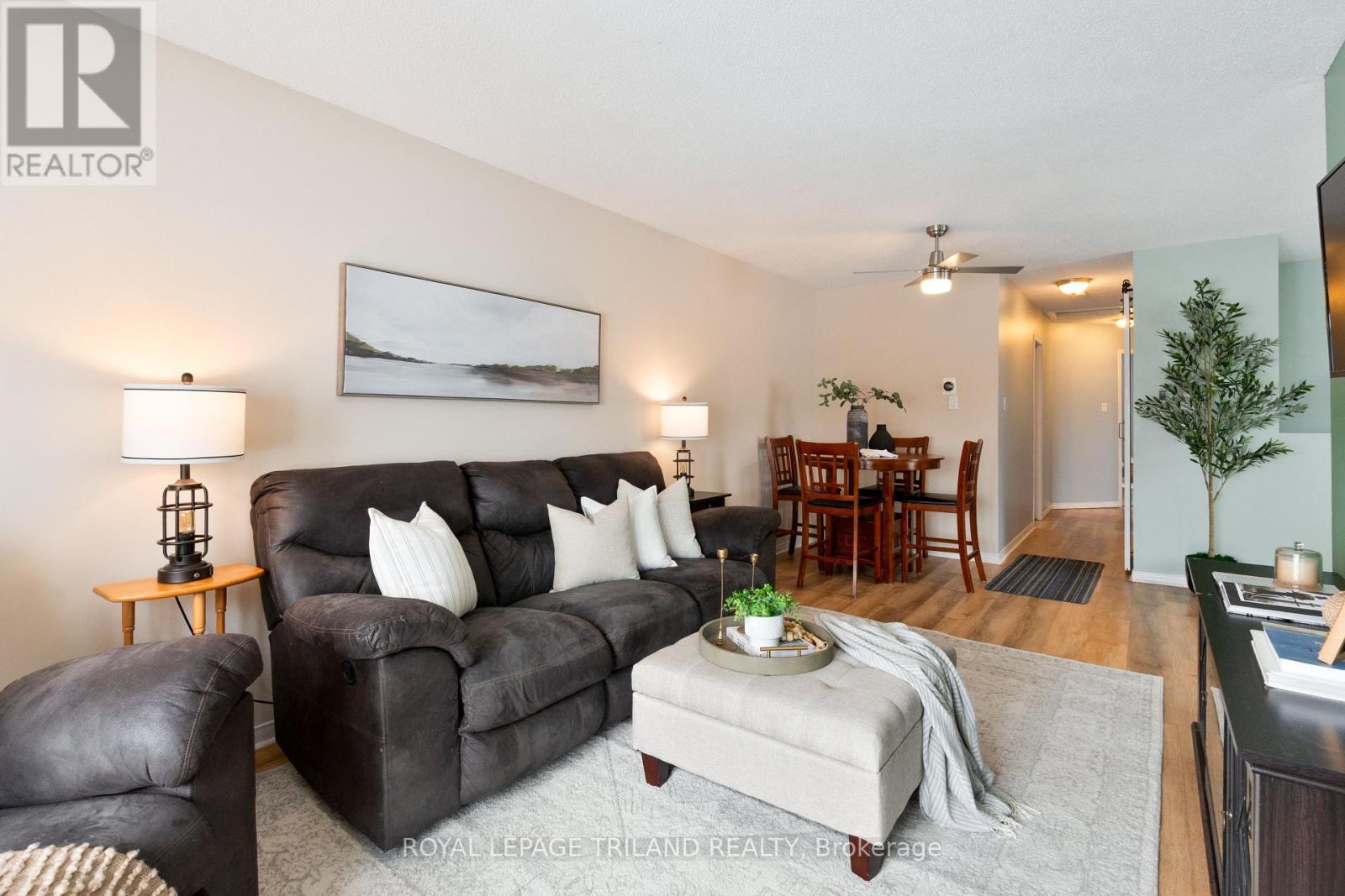 264 Simpson Crescent, London East, Ontario  N5V 5E2 - Photo 5 - X12725184