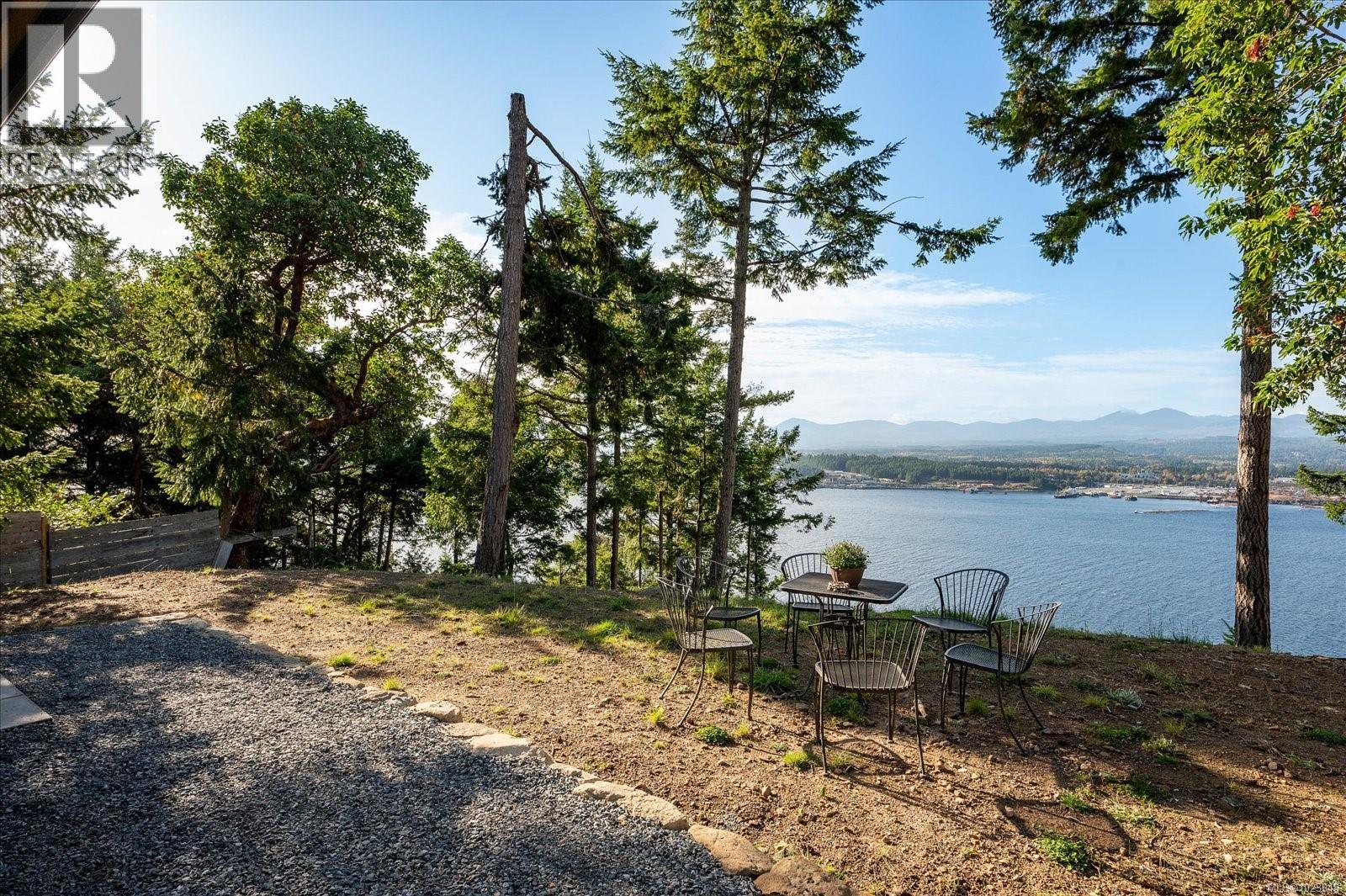 1306 Harrison Way, Gabriola Island, British Columbia  V0R 1X2 - Photo 16 - 1023948