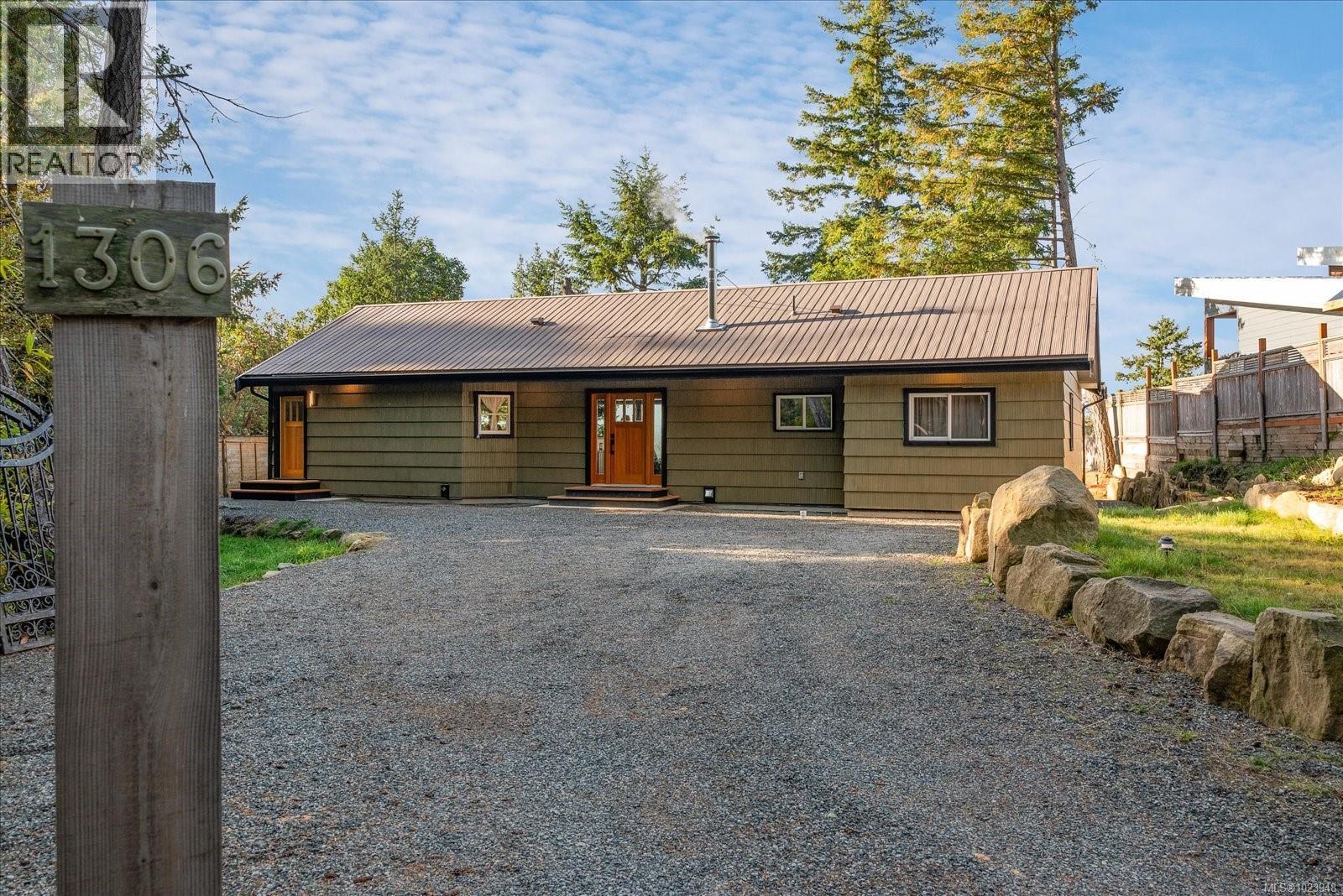 1306 Harrison Way, Gabriola Island, British Columbia  V0R 1X2 - Photo 4 - 1023948