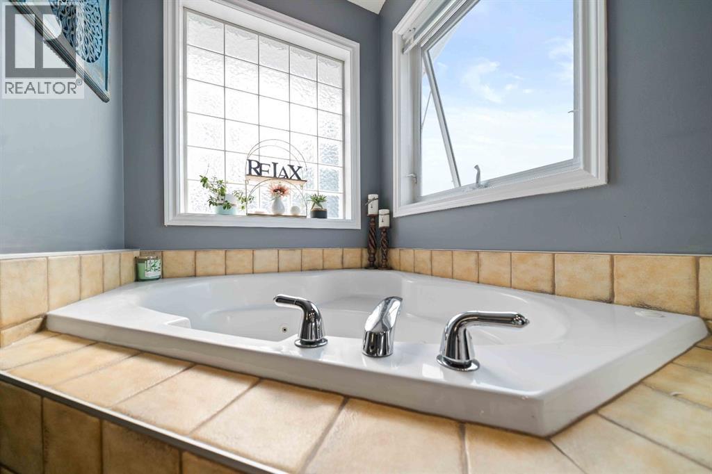 110 Redcliff Way Sw, Redcliff, Alberta  T0J 2P0 - Photo 26 - A2281041