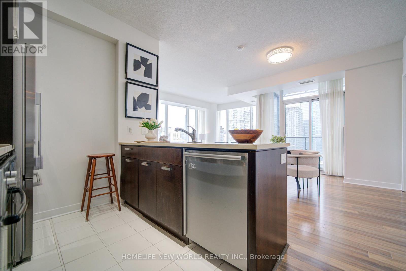 2004 - 295 Adelaide Street W, Toronto, Ontario  M5V 0L4 - Photo 20 - C12723194