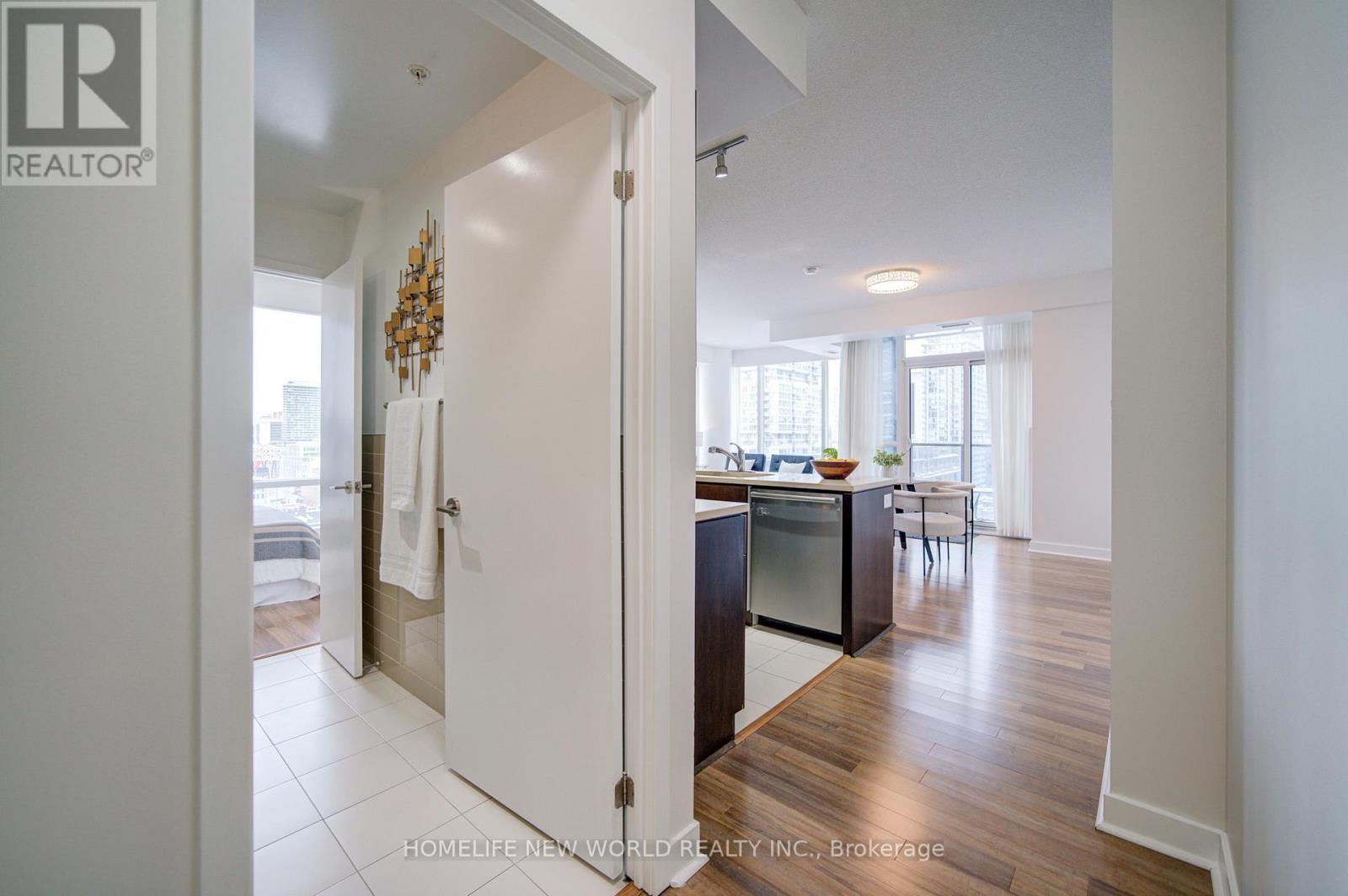 2004 - 295 Adelaide Street W, Toronto, Ontario  M5V 0L4 - Photo 13 - C12723194